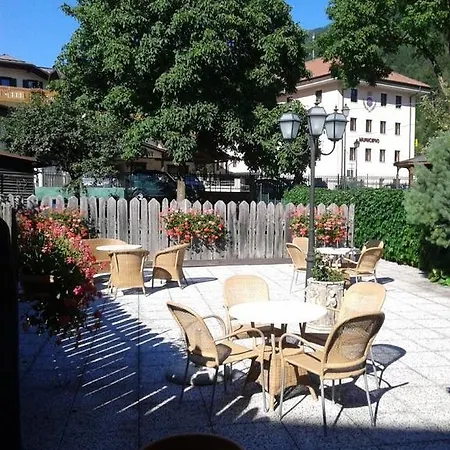 Garni Cavento Pinzolo